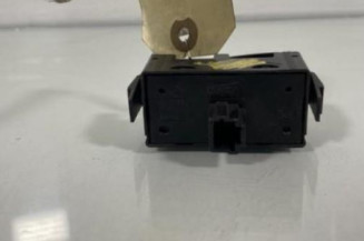 Bouton de warning DACIA SANDERO 2
