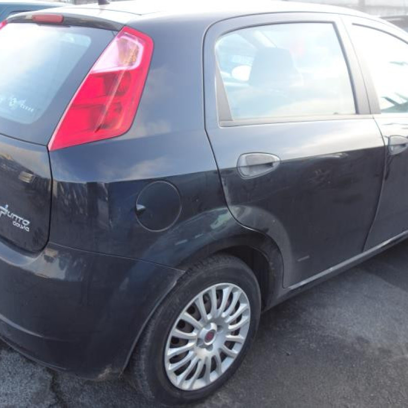 Ceinture arriere gauche FIAT GRANDE PUNTO Photo n°6