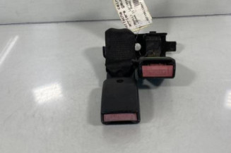 Attache ceinture arriere gauche RENAULT LAGUNA 2 Photo n°1