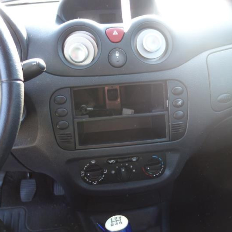 Ceinture arriere gauche CITROEN C2 Photo n°9