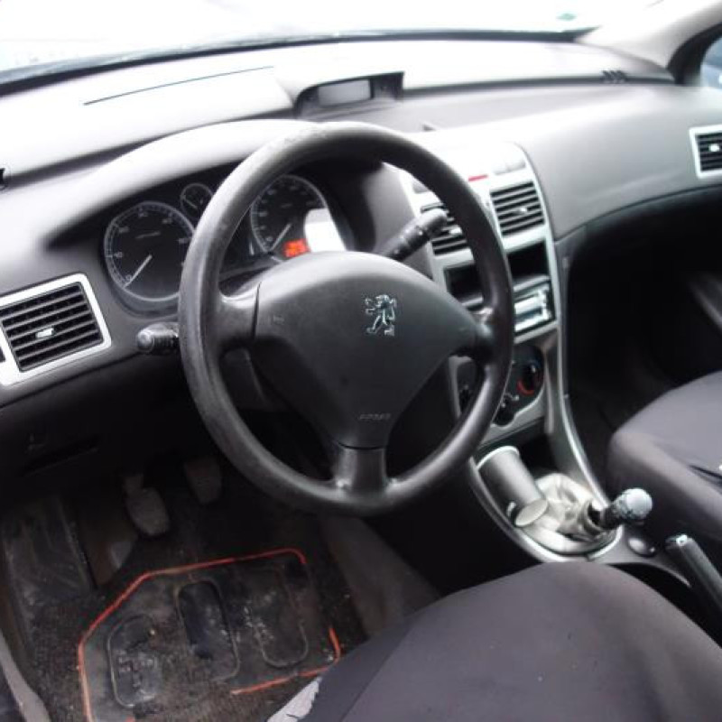 Ceinture arriere gauche PEUGEOT 307 Photo n°8