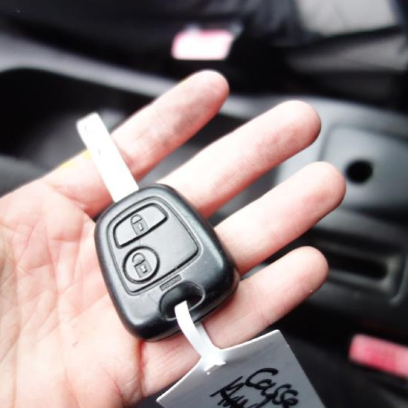 Ceinture arriere gauche PEUGEOT 307 Photo n°11