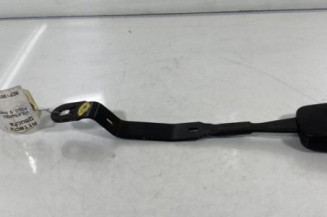 Attache ceinture avant gauche VOLKSWAGEN POLO 3
