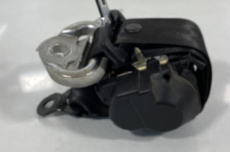 Ceinture arriere gauche VOLKSWAGEN POLO 3 Photo n°1