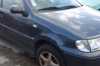 Ceinture arriere gauche VOLKSWAGEN POLO 3