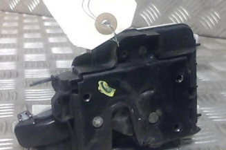Serrure arriere droit VOLKSWAGEN POLO 3 Photo n°1