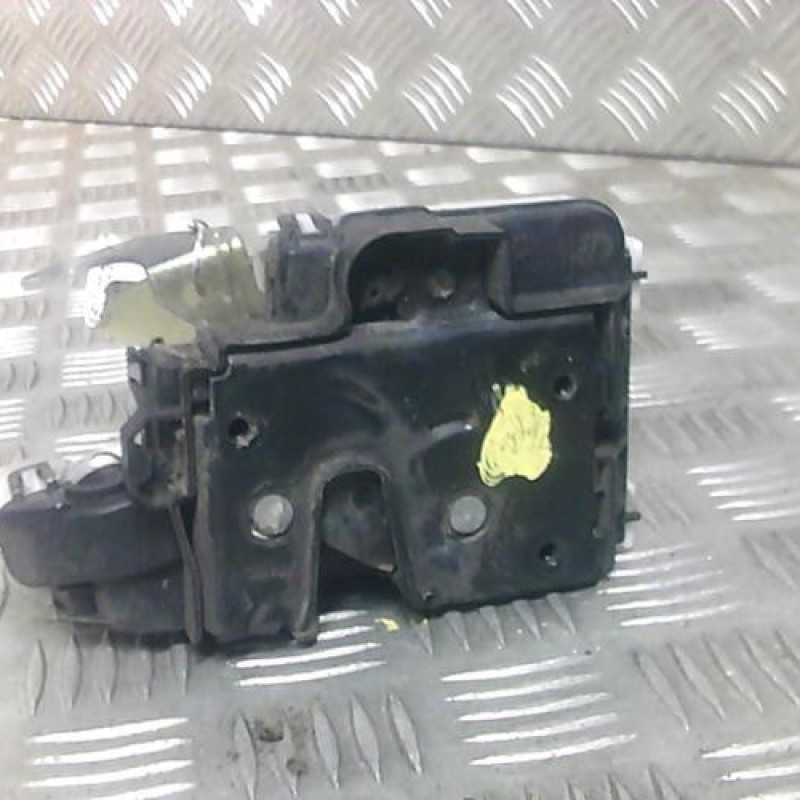 Serrure avant droit VOLKSWAGEN POLO 3 Photo n°1