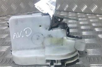 Serrure avant droit VOLKSWAGEN POLO 3