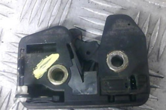 Serrure de coffre VOLKSWAGEN POLO 3