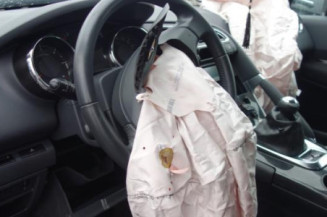 Ceinture arriere gauche PEUGEOT 3008 1