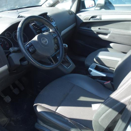Custode arriere gauche (porte) OPEL ZAFIRA B