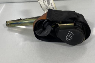 Pretensionneur de ceinture avant droit VOLKSWAGEN POLO 3