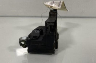 Serrure avant gauche OPEL CORSA C