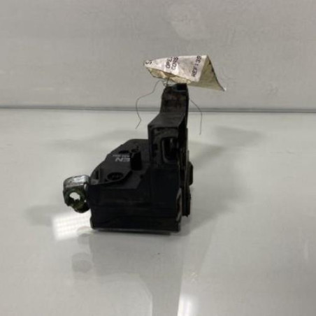 Serrure avant gauche OPEL CORSA C