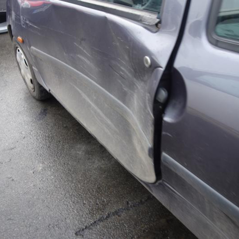 Ceinture arriere gauche RENAULT TWINGO 1 Photo n°8