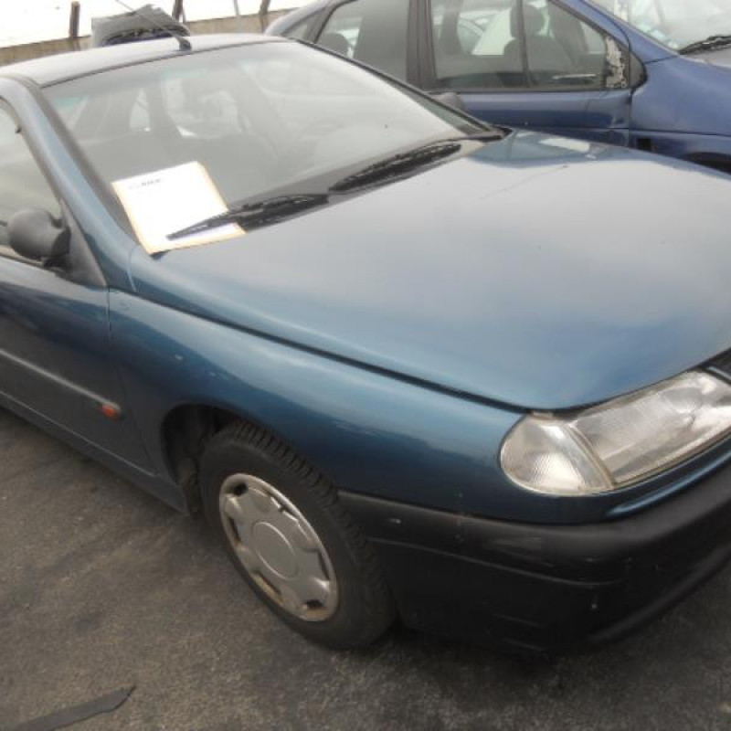 Vase de lave glace RENAULT LAGUNA 1 Photo n°3