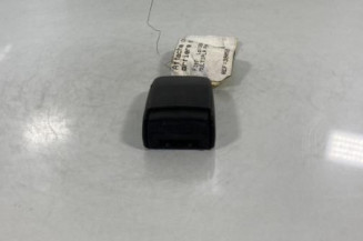 Attache ceinture arriere droit FIAT MULTIPLA Photo n°1