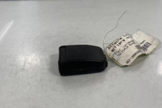 Attache ceinture arriere droit FIAT MULTIPLA