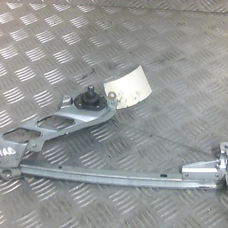 Leve vitre mecanique arriere droit OPEL CORSA B Photo n°2