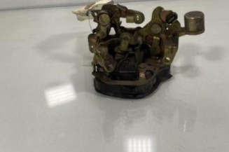 Serrure arriere gauche OPEL CORSA B Photo n°1