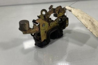 Serrure arriere gauche OPEL CORSA B