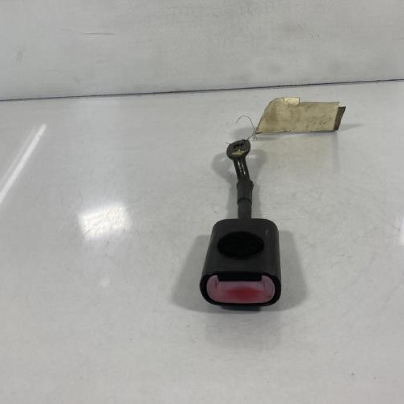 Attache ceinture avant droit ALFA ROMEO 147 Photo n°1