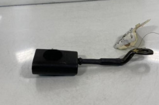 Attache ceinture avant droit ALFA ROMEO 147