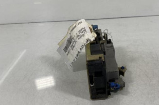 Serrure avant droit CITROEN BERLINGO 1