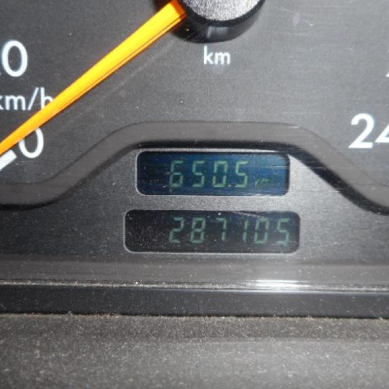 Avertisseur/Klaxon MERCEDES CLASSE E Photo n°9