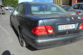 Ceinture arriere gauche MERCEDES CLASSE E