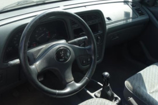 Boitier de prechauffage PEUGEOT 306