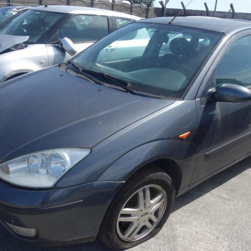 Pretensionneur de ceinture avant droit FORD FOCUS 1 Photo n°4