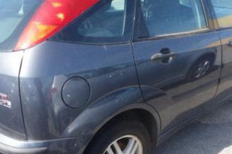 Pretensionneur de ceinture avant droit FORD FOCUS 1