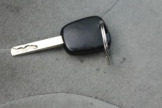 Attache ceinture arriere droit CITROEN C3 1