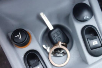 Attache ceinture arriere droit CITROEN C3 1