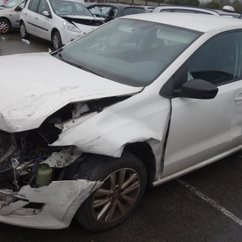Ceinture arriere gauche VOLKSWAGEN POLO 5 Photo n°4