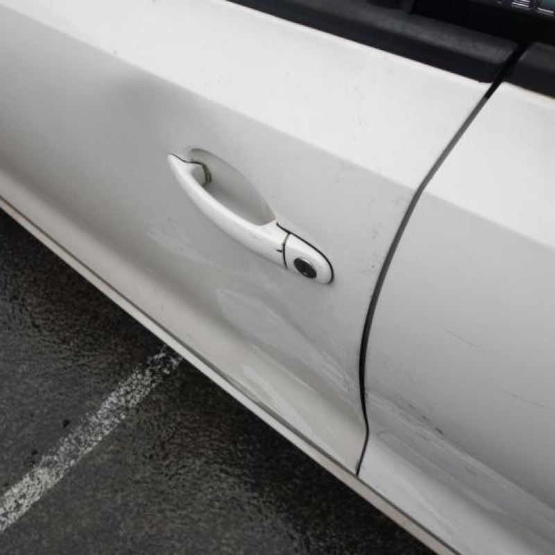 Ceinture arriere gauche VOLKSWAGEN POLO 5 Photo n°10