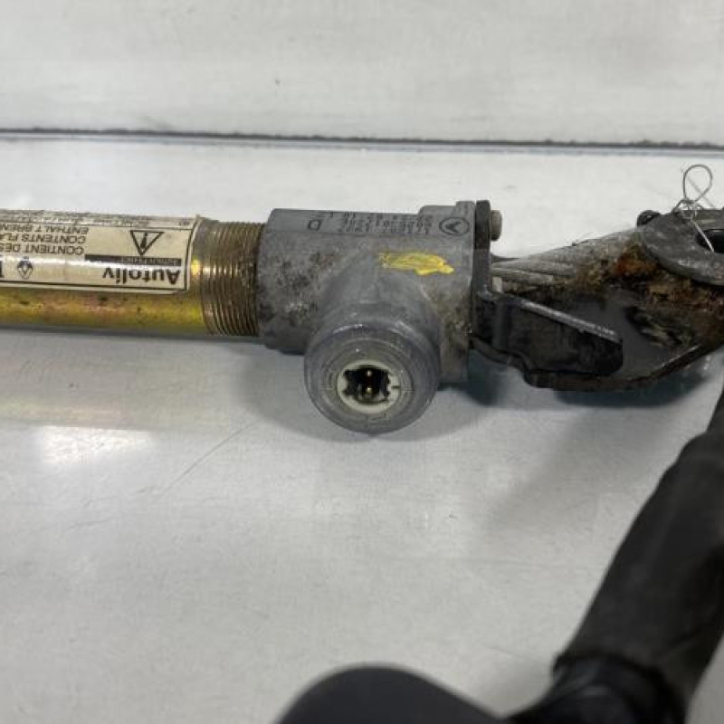 Pretensionneur de ceinture avant droit RENAULT ESPACE 3 Photo n°3