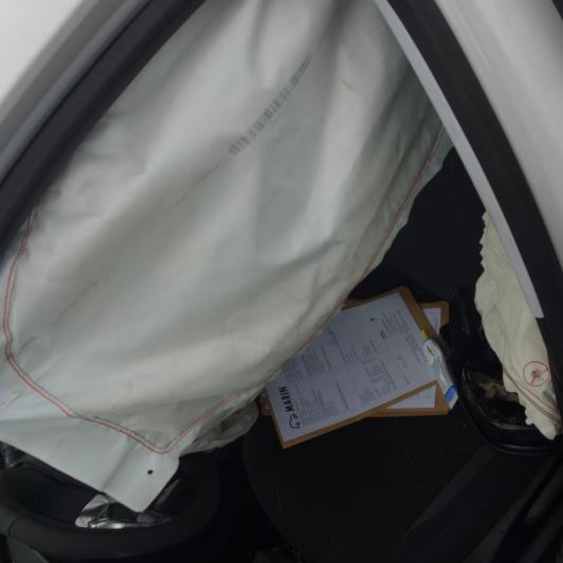 Ceinture arriere gauche PEUGEOT 2008 1 Photo n°10