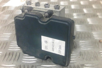 Bloc ABS (freins anti-blocage) MERCEDES CLASSE A 176