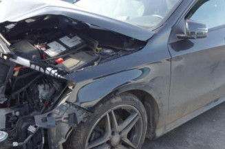 Bloc ABS (freins anti-blocage) MERCEDES CLASSE A 176
