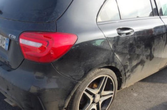 Bloc ABS (freins anti-blocage) MERCEDES CLASSE A 176