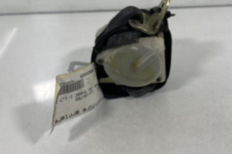 Ceinture arriere droit OPEL CORSA B Photo n°1