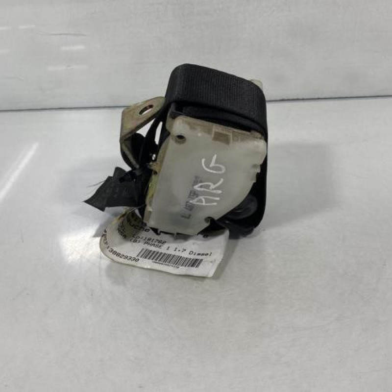 Ceinture arriere gauche OPEL CORSA B Photo n°1