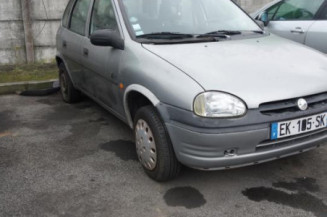 Ceinture arriere gauche OPEL CORSA B