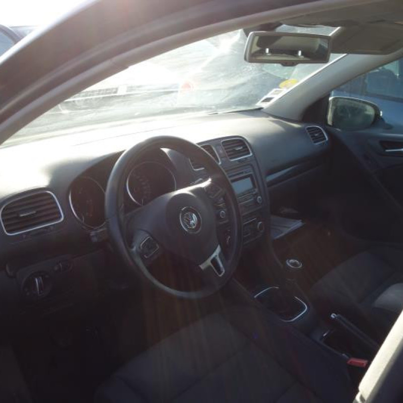 Ceinture arriere gauche VOLKSWAGEN GOLF 6 Photo n°9