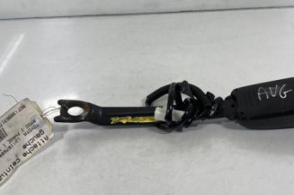 Attache ceinture avant gauche TOYOTA AYGO 1
