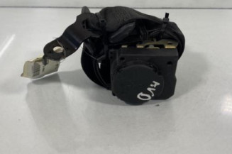 Pretensionneur de ceinture avant droit MERCEDES CLASSE C 203 Photo n°1