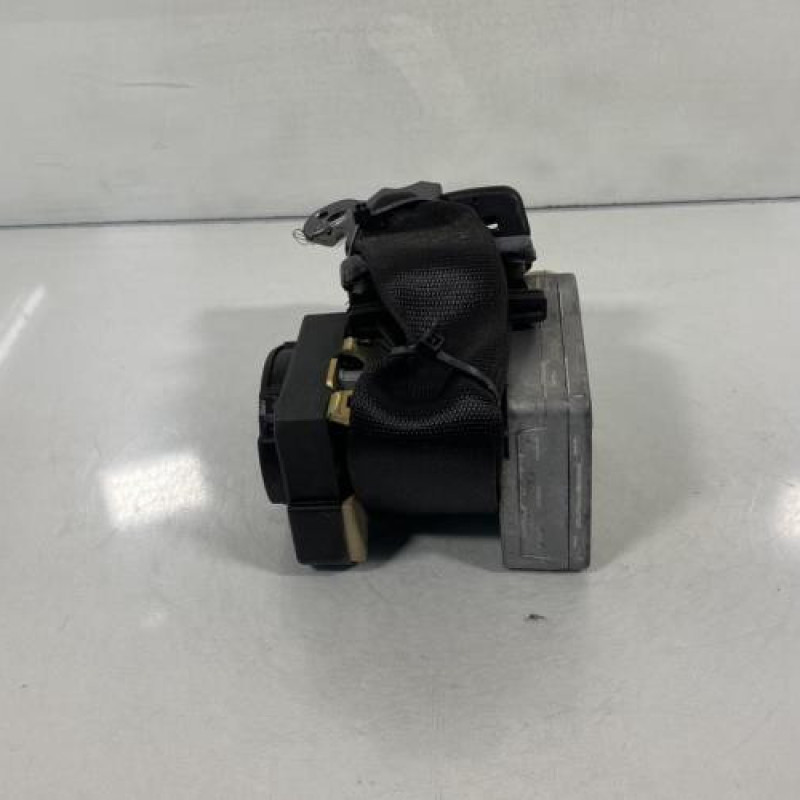 Pretensionneur de ceinture avant droit MERCEDES CLASSE C 203 Photo n°2