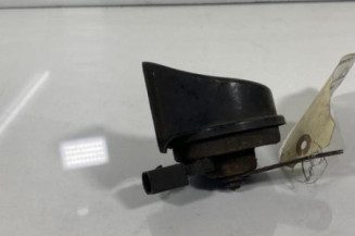 Avertisseur/Klaxon VOLKSWAGEN PASSAT 4